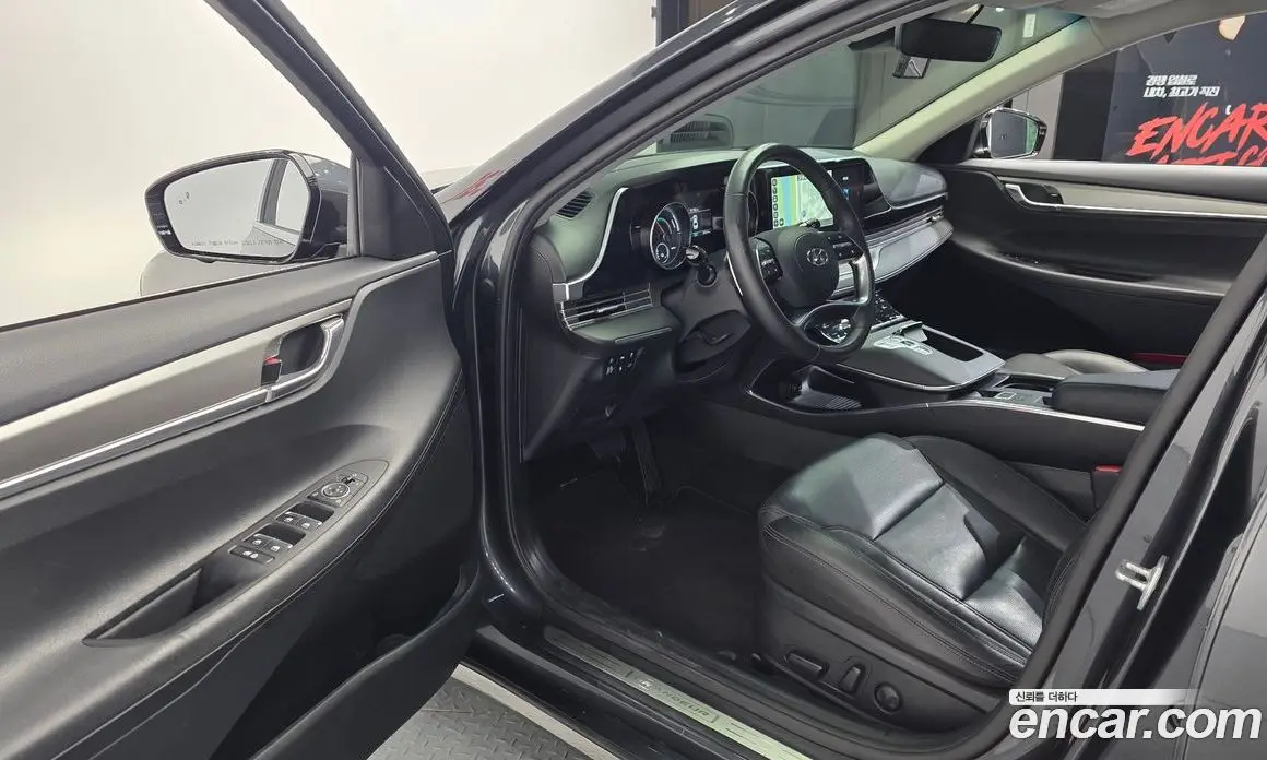 Hyundai Grandeur 2022 2.4 автомат (гидро), фото 10 Hyundai Grandeur 2022 2.4 автомат (гидро), фото 10