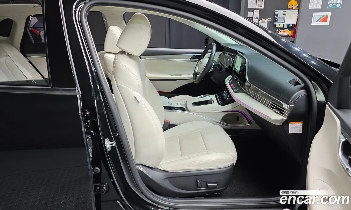 Hyundai Grandeur 2022 2.4 автомат (гидро), фото 17 Hyundai Grandeur 2022 2.4 автомат (гидро), фото 17