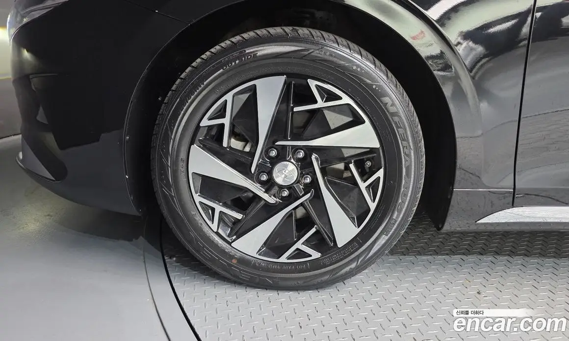 Hyundai Grandeur 2022 2.4 автомат (гидро), фото 5 Hyundai Grandeur 2022 2.4 автомат (гидро), фото 5