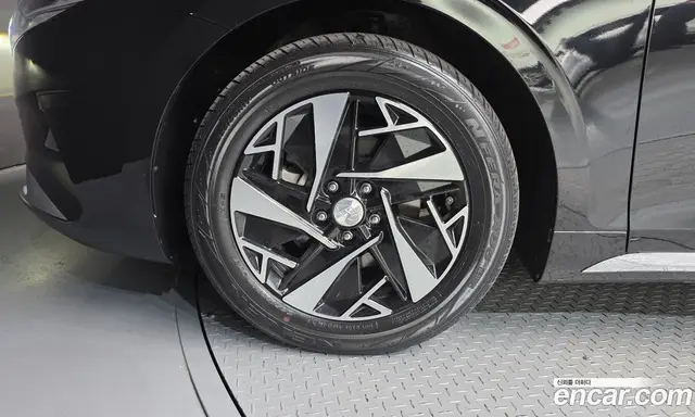 Hyundai Grandeur 2022 2.4 автомат (гидро), миниатюра 5 Hyundai Grandeur 2022 2.4 автомат (гидро), миниатюра 5