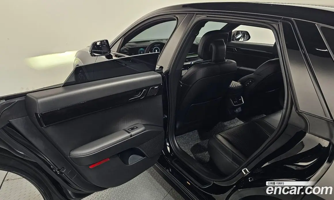 Hyundai Grandeur 2024 1.6 автомат (гидро), фото 25