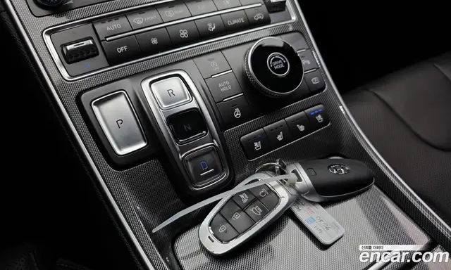 Hyundai Santa Fe 2022 2.2 автомат (гидро), миниатюра 12