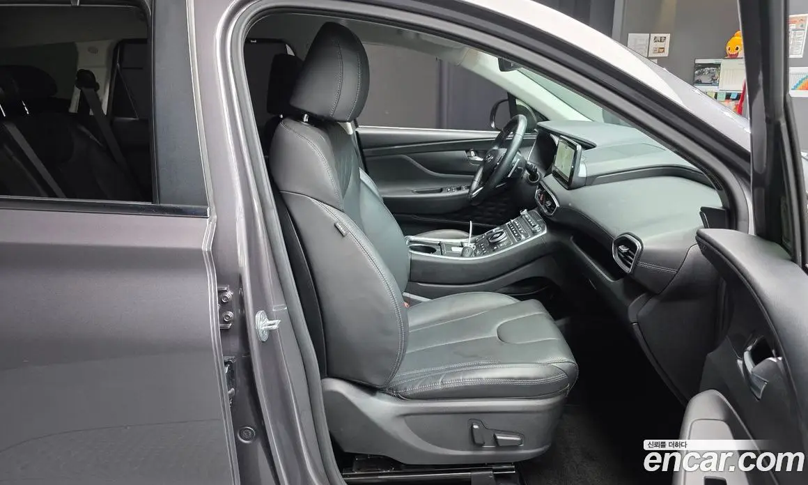 Hyundai Santa Fe 2022 2.2 автомат (гидро), фото 17 Hyundai Santa Fe 2022 2.2 автомат (гидро), фото 17