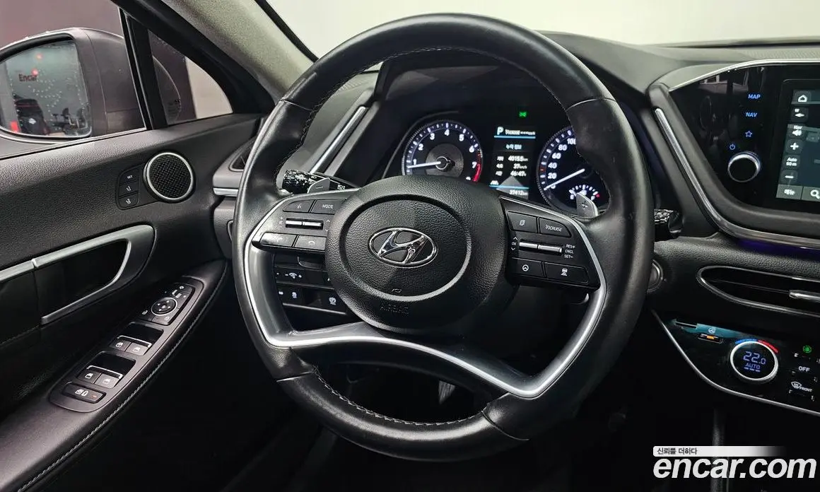 Hyundai Sonata 2021 2.0 автомат (гидро), фото 13