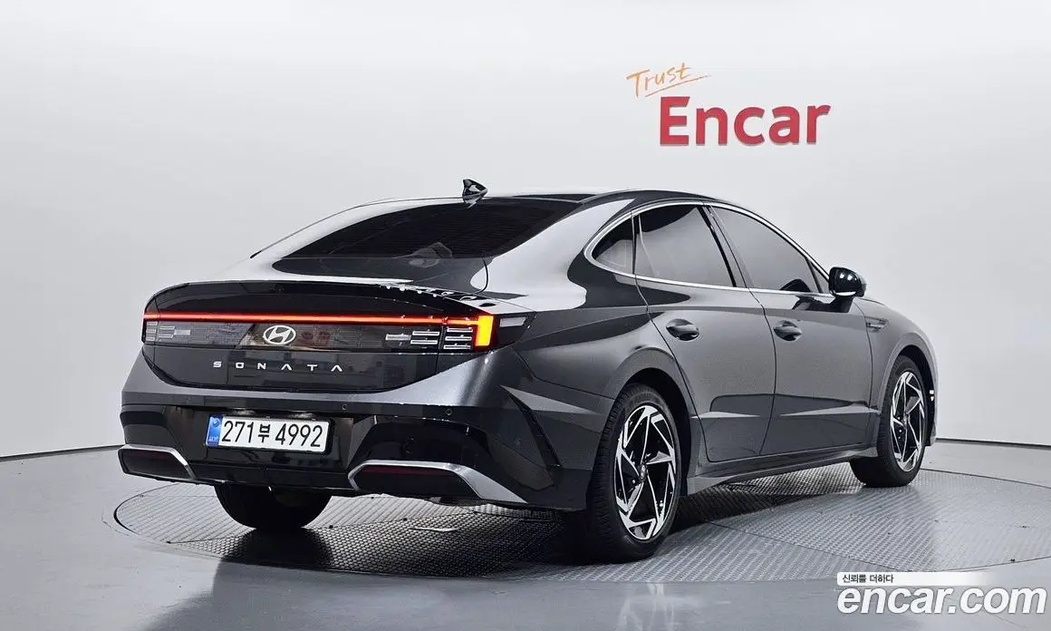 Hyundai Sonata 2025 1.6 автомат (гидро), фото 2 Hyundai Sonata 2025 1.6 автомат (гидро), фото 2