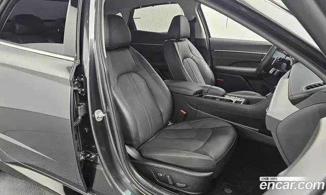 Hyundai Sonata 2025 1.6 автомат (гидро), миниатюра 12