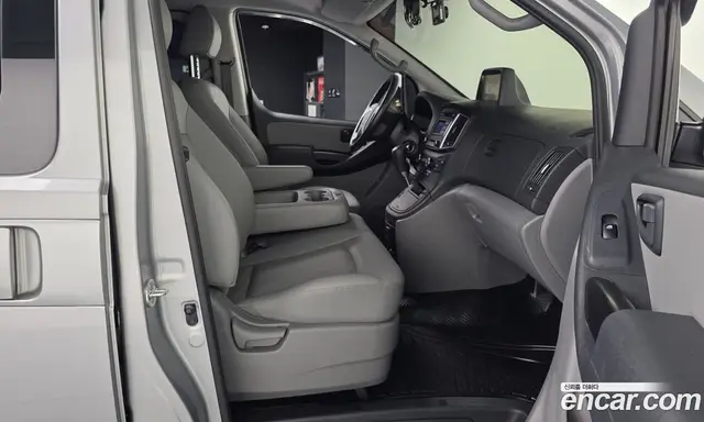 Hyundai Starex 2020 2.5 автомат (гидро), миниатюра 11 Hyundai Starex 2020 2.5 автомат (гидро), миниатюра 11