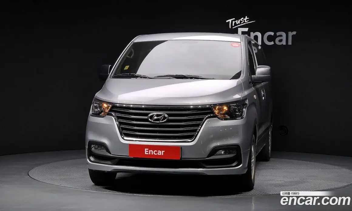 Hyundai Starex 2021 2.5 автомат (гидро), фото 3 Hyundai Starex 2021 2.5 автомат (гидро), фото 3