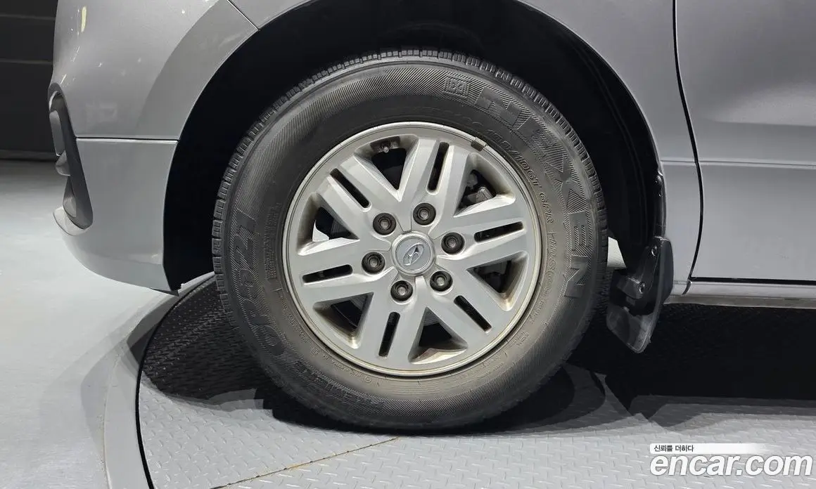 Hyundai Starex 2021 2.5 автомат (гидро), фото 5 Hyundai Starex 2021 2.5 автомат (гидро), фото 5