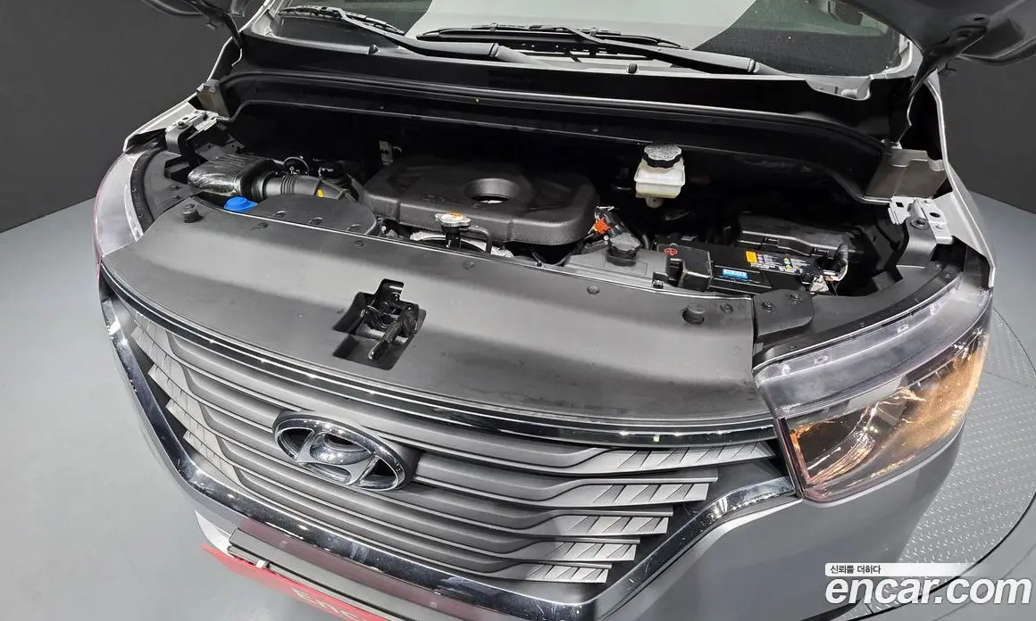 Hyundai Starex 2021 2.5 автомат (гидро), фото 6 Hyundai Starex 2021 2.5 автомат (гидро), фото 6