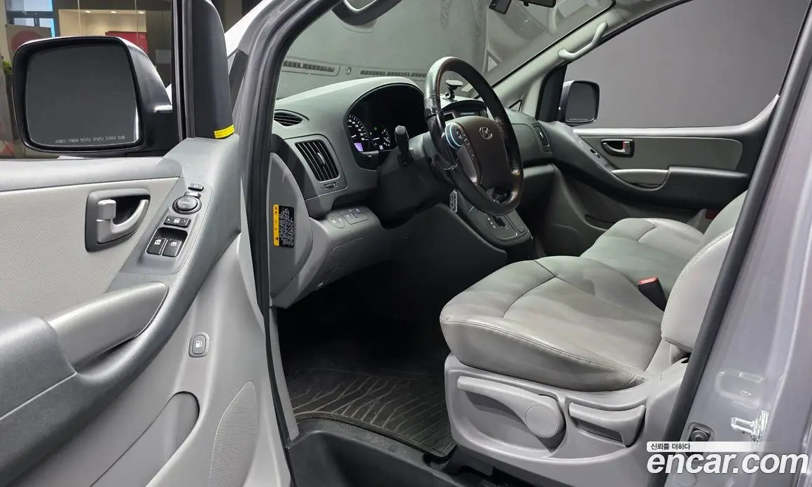 Hyundai Starex 2021 2.5 автомат (гидро), фото 10 Hyundai Starex 2021 2.5 автомат (гидро), фото 10