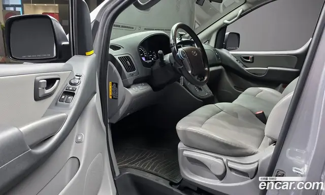 Hyundai Starex 2021 2.5 автомат (гидро), миниатюра 10 Hyundai Starex 2021 2.5 автомат (гидро), миниатюра 10