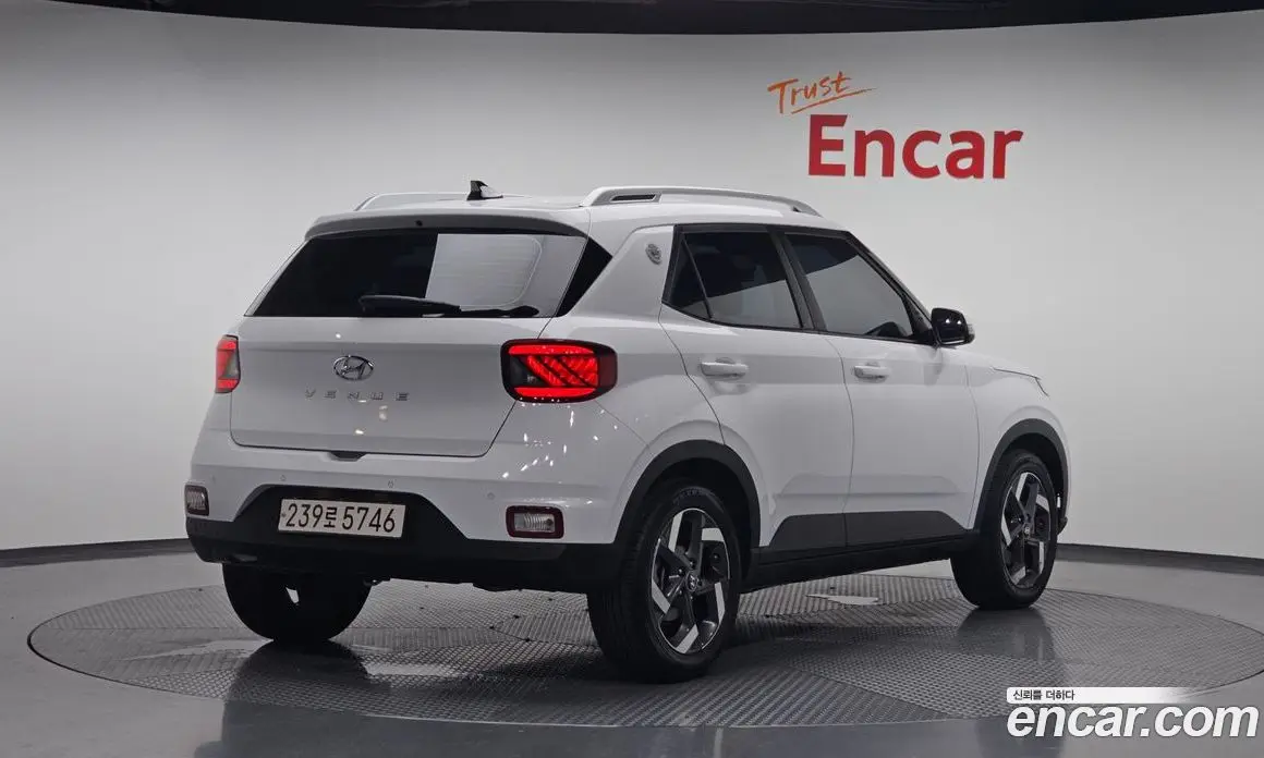 Hyundai Venue 2023 1.6 автомат (гидро), фото 2 Hyundai Venue 2023 1.6 автомат (гидро), фото 2