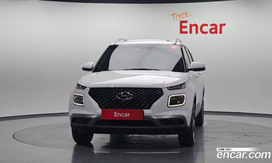 Hyundai Venue 2023 1.6 автомат (гидро), фото 3 Hyundai Venue 2023 1.6 автомат (гидро), фото 3