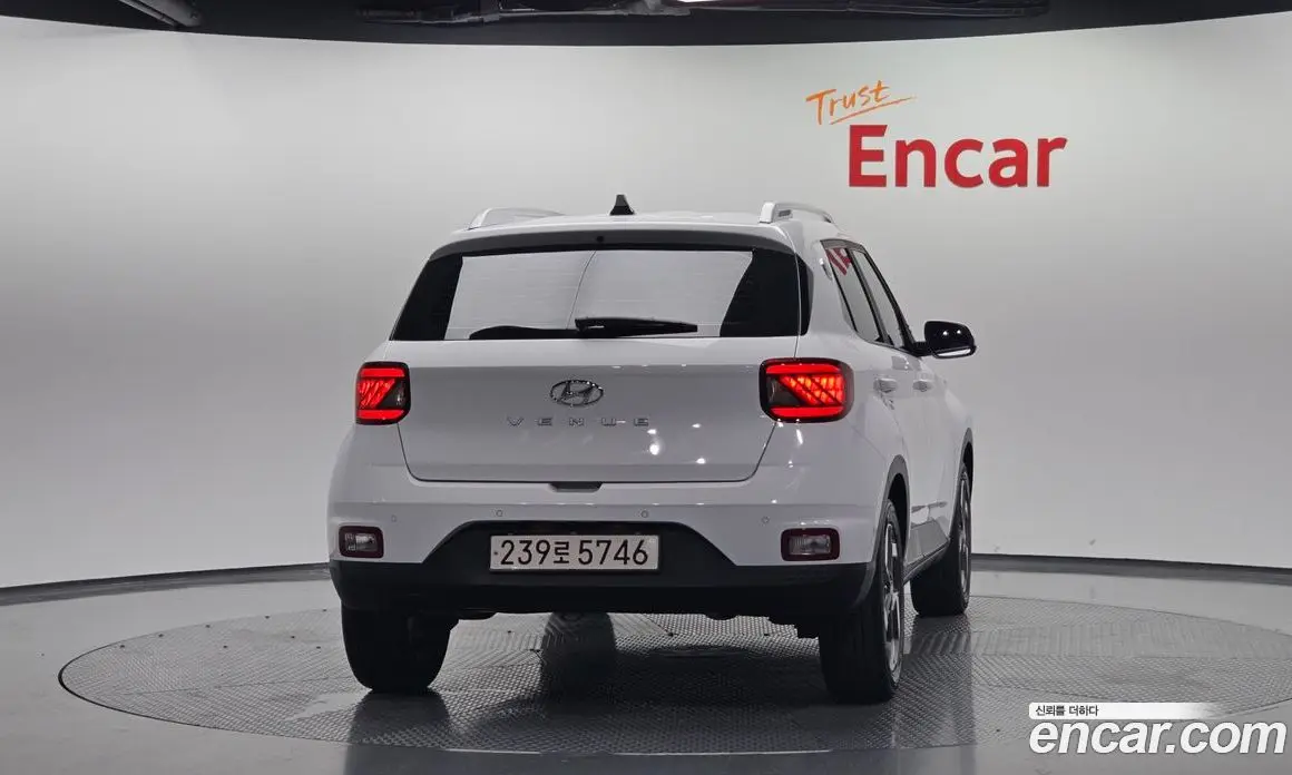 Hyundai Venue 2023 1.6 автомат (гидро), фото 4 Hyundai Venue 2023 1.6 автомат (гидро), фото 4