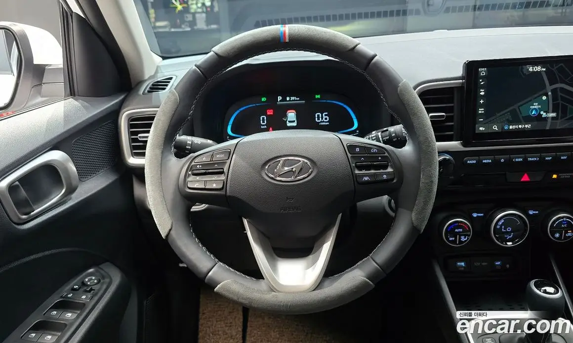 Hyundai Venue 2026 1.6 автомат (гидро), фото 13 Hyundai Venue 2026 1.6 автомат (гидро), фото 13