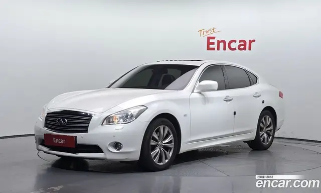 Infiniti M, 2012, 125 958 км Infiniti M, 2012, 125 958 км