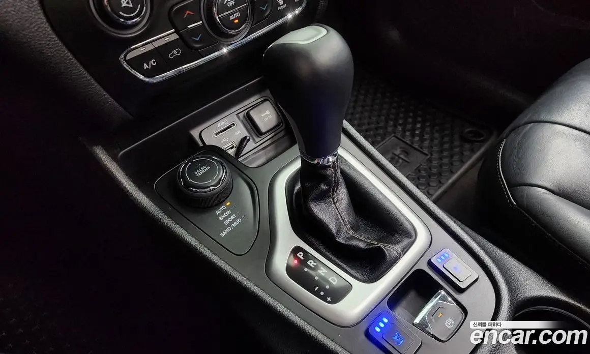 Jeep Cherokee 2018 2.4 автомат (гидро), фото 12 Jeep Cherokee 2018 2.4 автомат (гидро), фото 12
