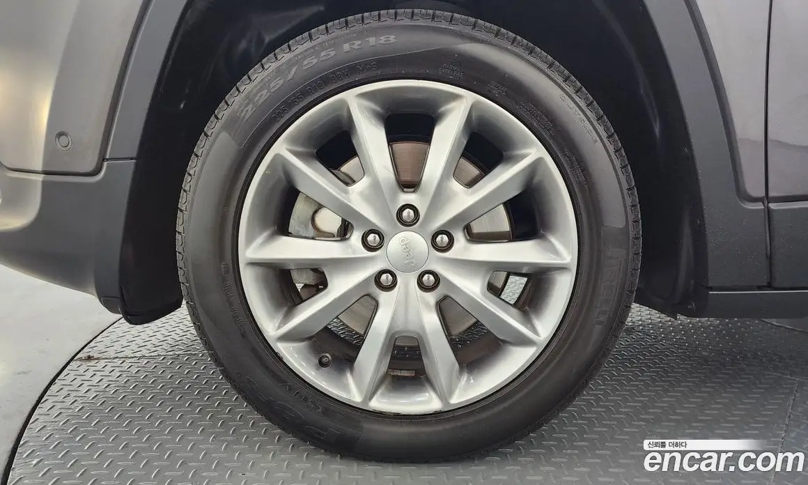 Jeep Cherokee 2018 2.4 автомат (гидро), фото 5 Jeep Cherokee 2018 2.4 автомат (гидро), фото 5