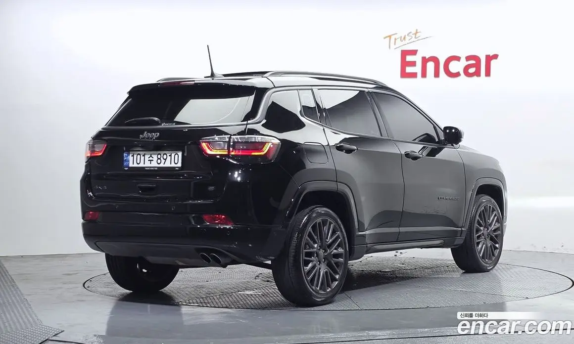 Jeep Compass 2022 2.4 автомат (гидро), фото 2 Jeep Compass 2022 2.4 автомат (гидро), фото 2