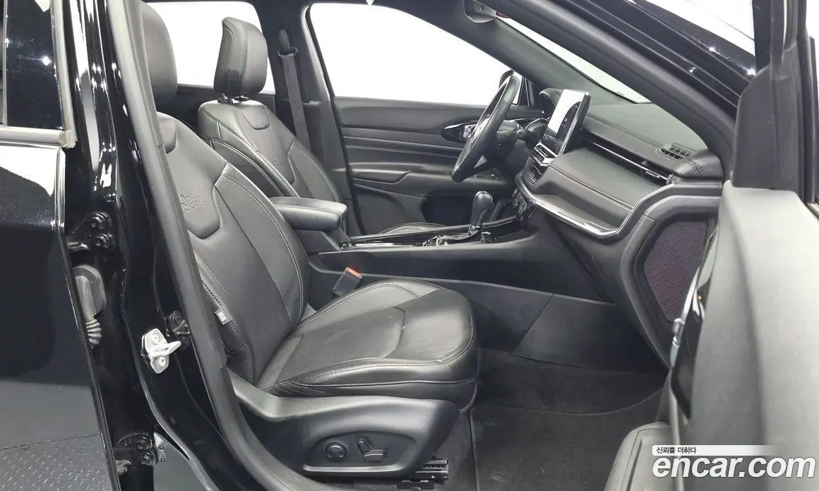 Jeep Compass 2022 2.4 автомат (гидро), фото 16 Jeep Compass 2022 2.4 автомат (гидро), фото 16