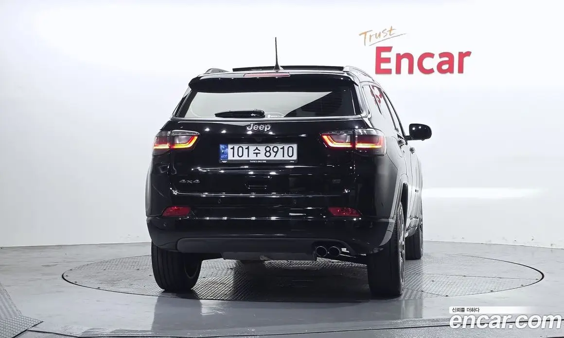 Jeep Compass 2022 2.4 автомат (гидро), фото 4 Jeep Compass 2022 2.4 автомат (гидро), фото 4