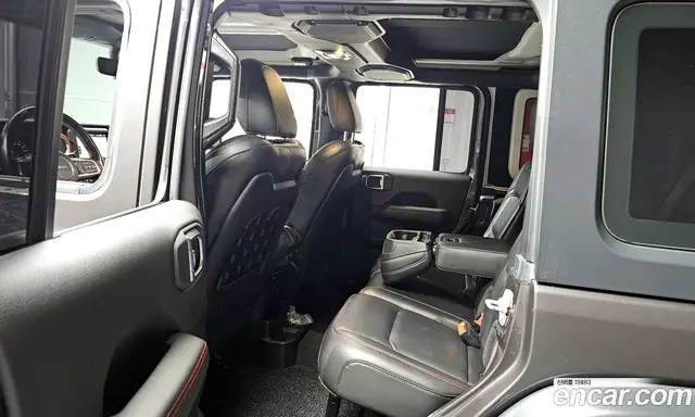 Jeep Wrangler 2020 2.0 автомат (гидро), миниатюра 11