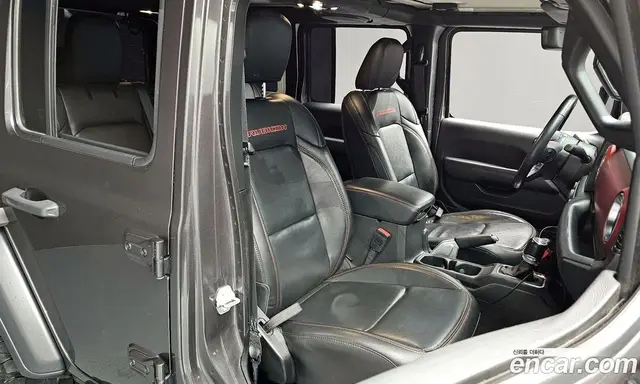 Jeep Wrangler 2020 2.0 автомат (гидро), миниатюра 12
