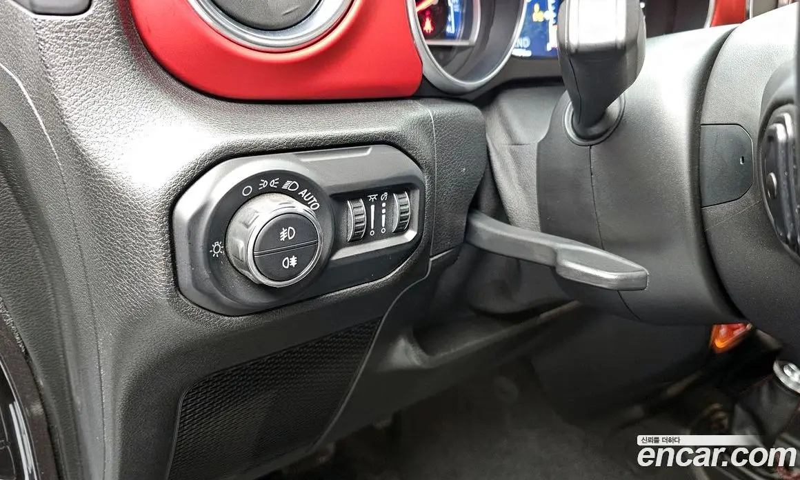 Jeep Wrangler 2020 2.0 автомат (гидро), фото 15