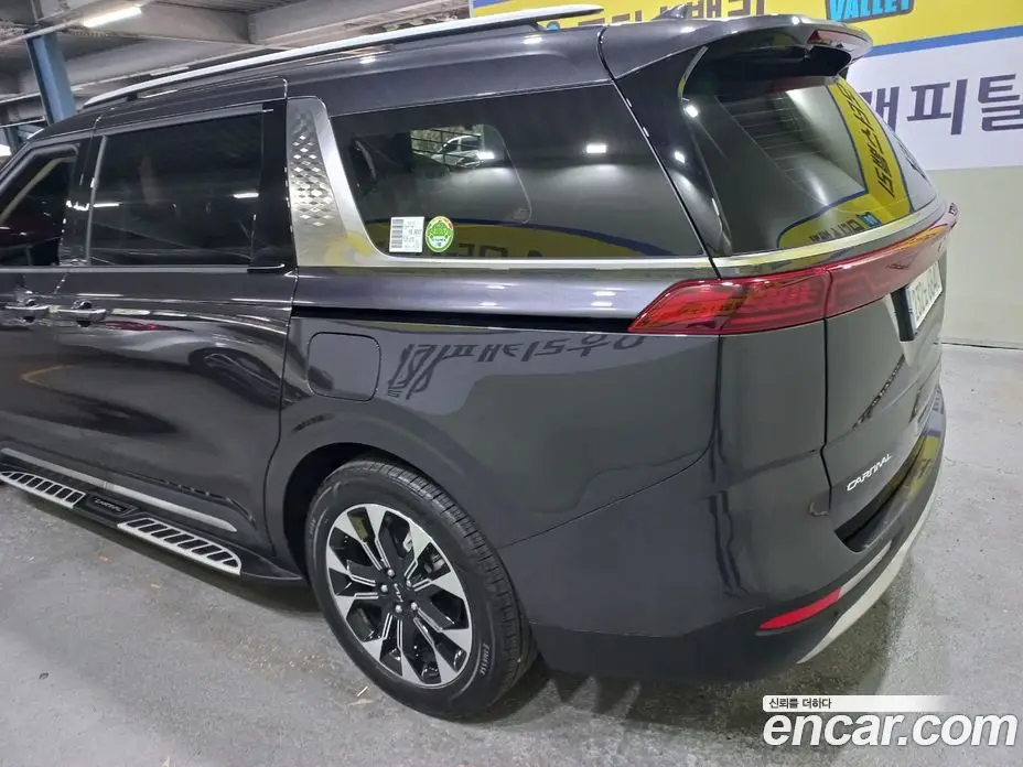 Kia Carnival 2023 3.5 автомат (гидро), фото 18