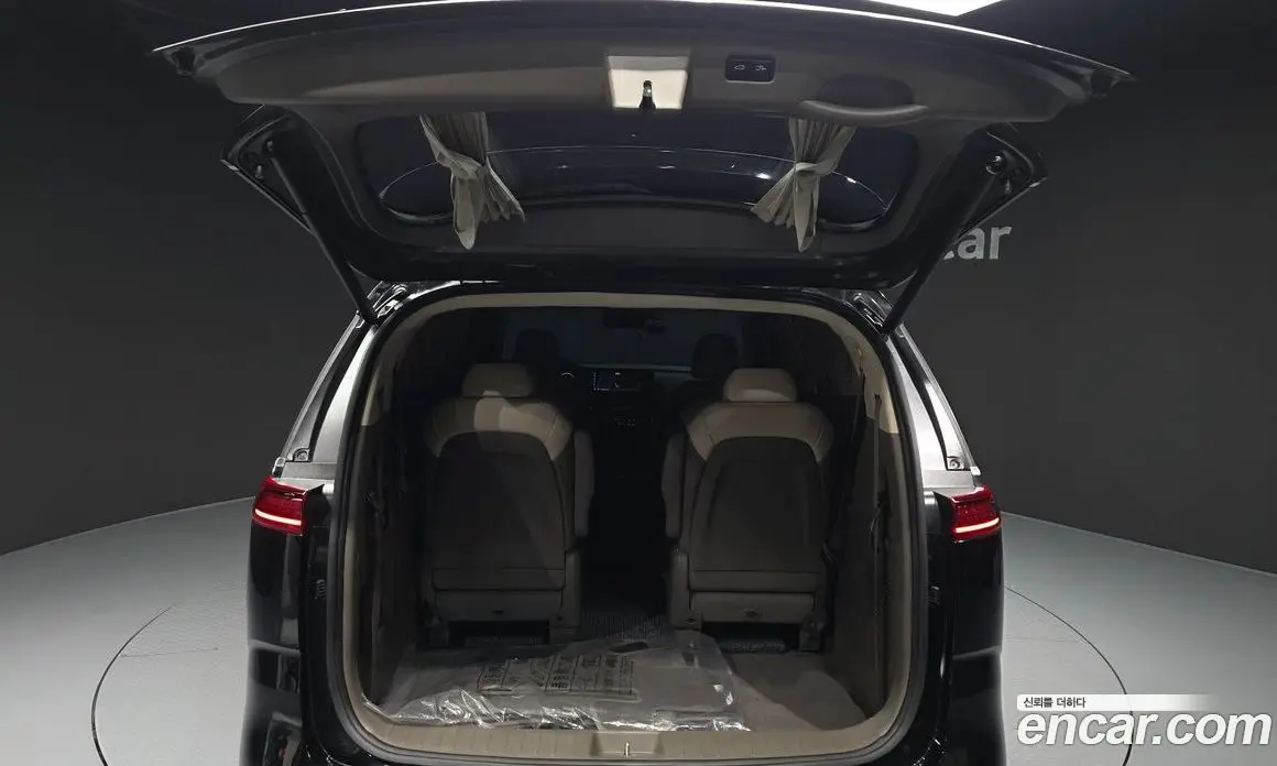 Kia Carnival 2023 3.5 автомат (гидро), фото 20 Kia Carnival 2023 3.5 автомат (гидро), фото 20