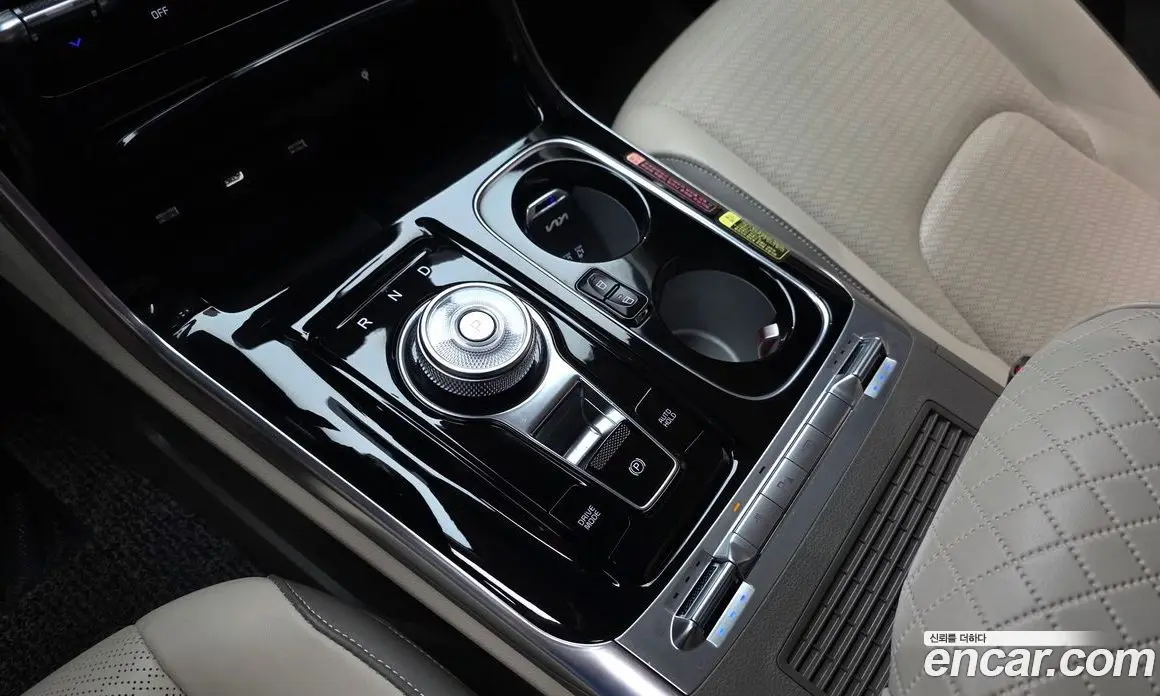 Kia Carnival 2023 3.5 автомат (гидро), фото 9 Kia Carnival 2023 3.5 автомат (гидро), фото 9