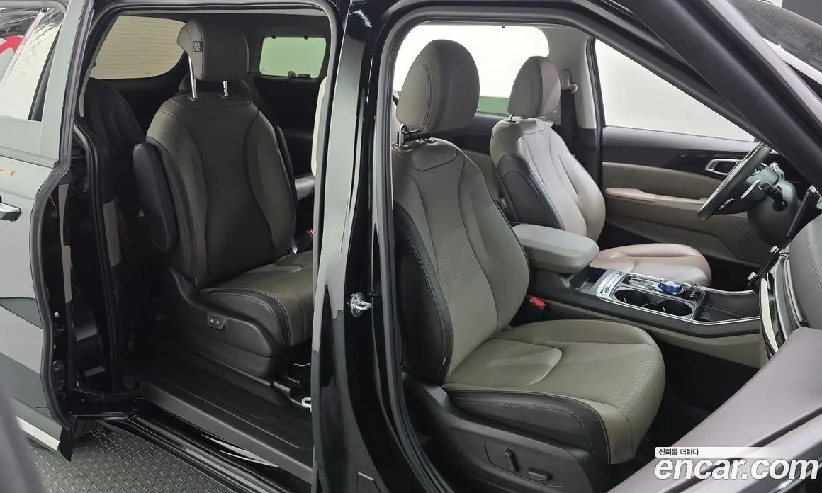 Kia Carnival 2024 3.5 автомат (гидро), фото 18