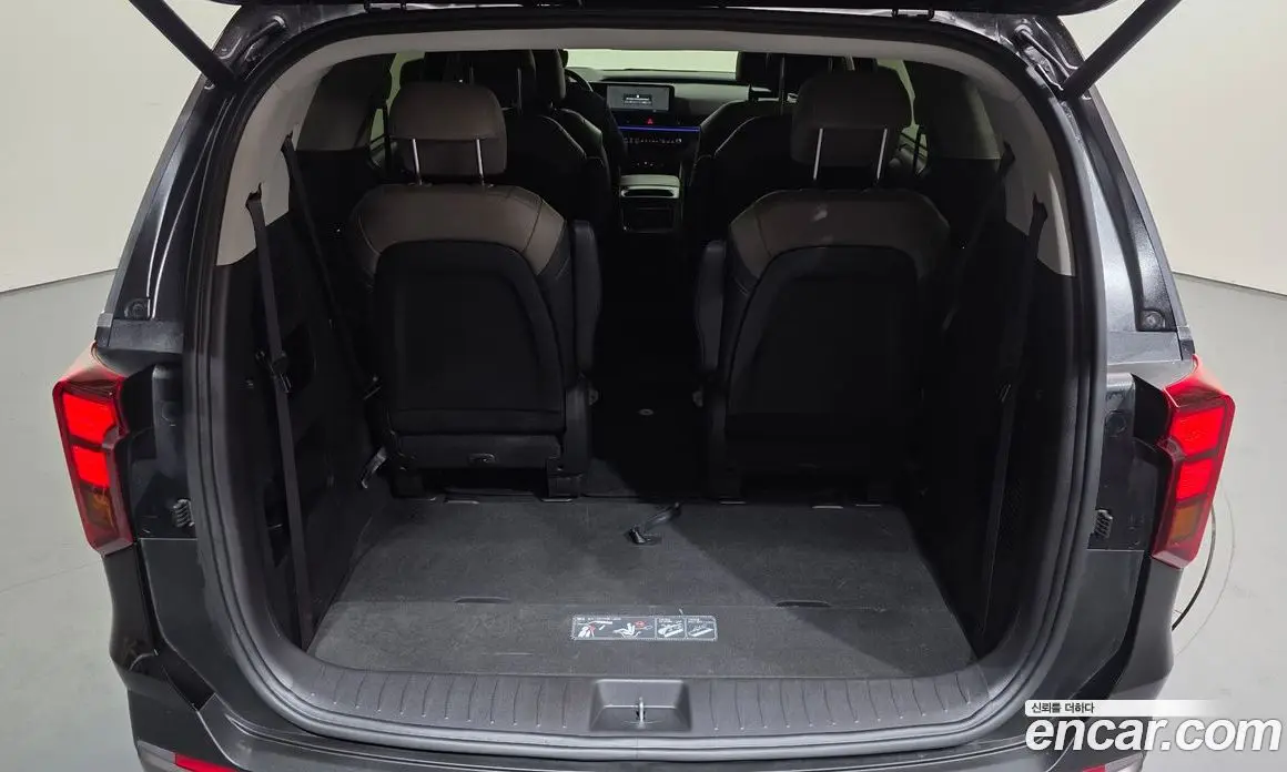 Kia Carnival 2024 3.5 автомат (гидро), фото 31