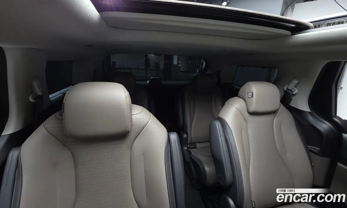 Kia Carnival 2024 2.2 автомат (гидро), фото 31