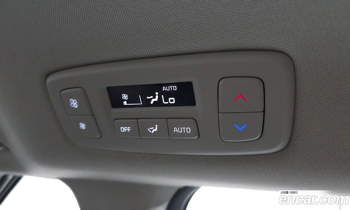 Kia Carnival 2024 2.2 автомат (гидро), фото 36