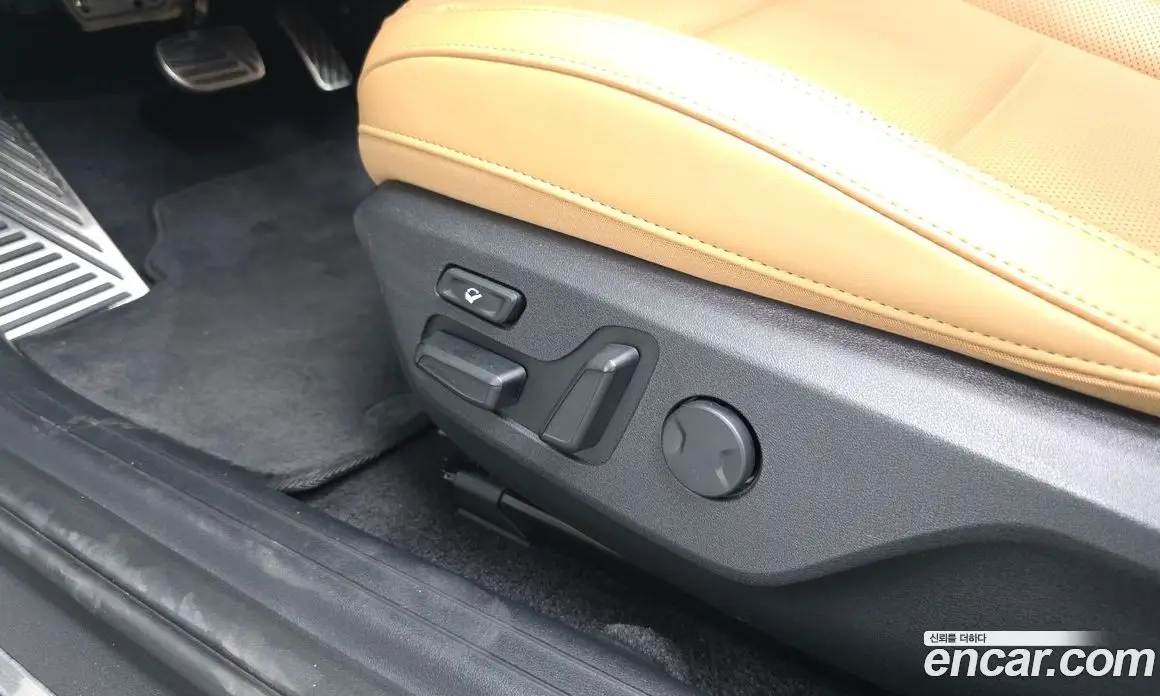 Kia EV6 2023 0.1 автомат (гидро), фото 32 Kia EV6 2023 0.1 автомат (гидро), фото 32