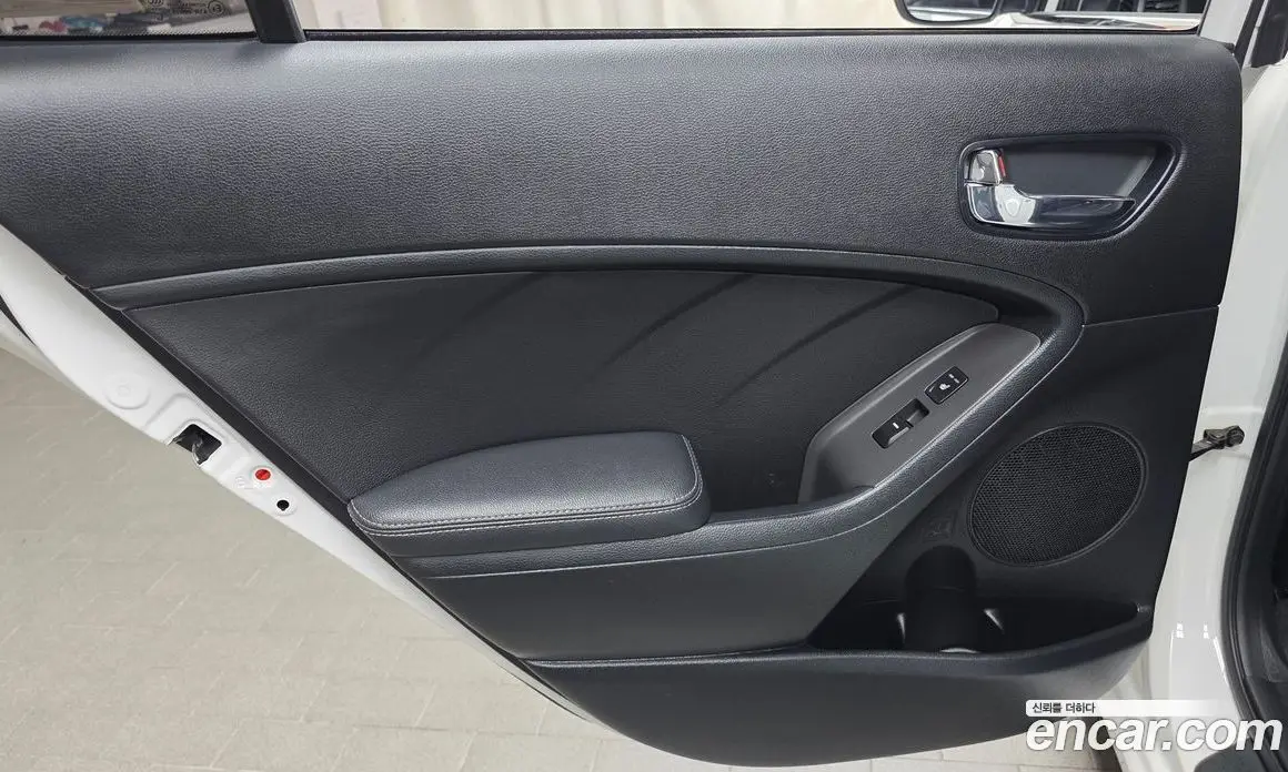 Kia K3 2017 1.6 автомат (гидро), фото 15 Kia K3 2017 1.6 автомат (гидро), фото 15