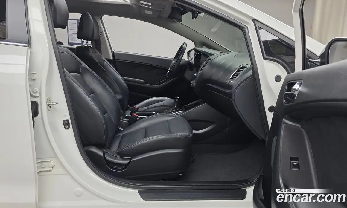 Kia K3 2017 1.6 автомат (гидро), фото 16 Kia K3 2017 1.6 автомат (гидро), фото 16