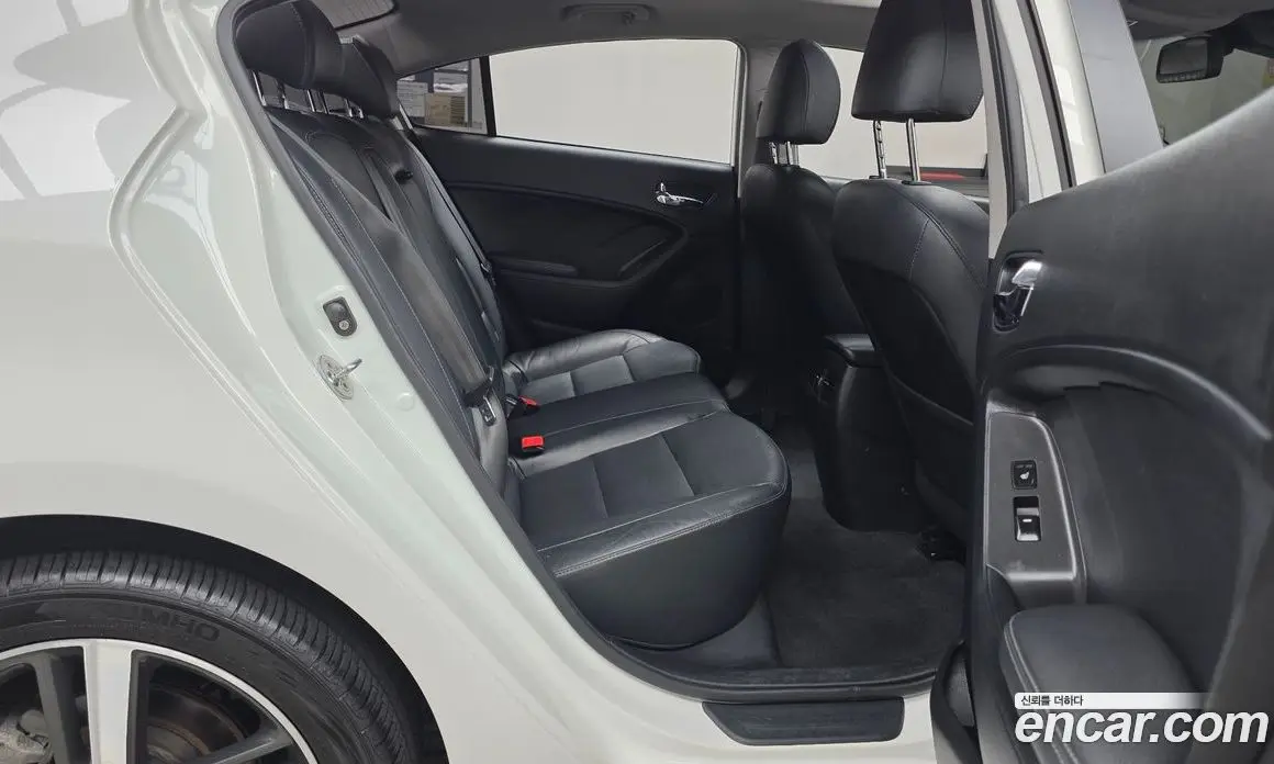 Kia K3 2017 1.6 автомат (гидро), фото 17 Kia K3 2017 1.6 автомат (гидро), фото 17