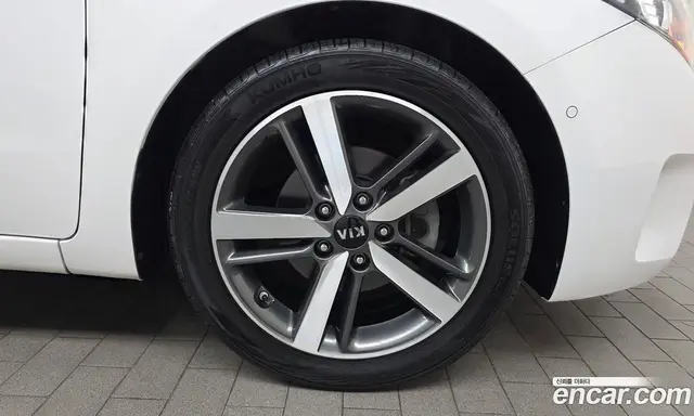 Kia K3 2017 1.6 автомат (гидро), миниатюра 7 Kia K3 2017 1.6 автомат (гидро), миниатюра 7