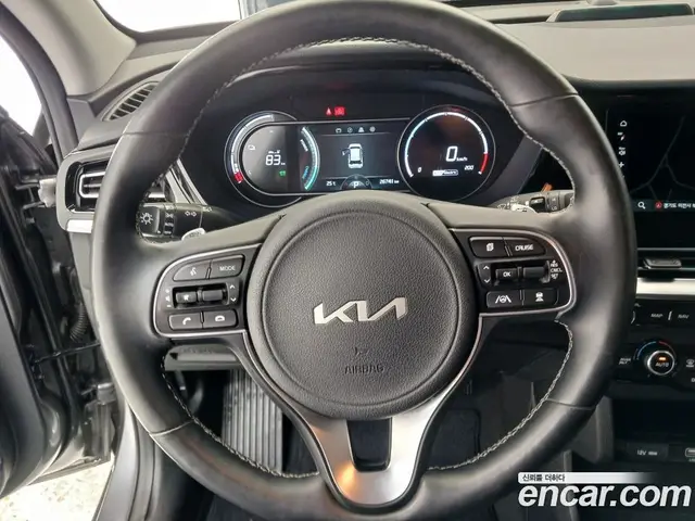 Kia Niro 2022 автомат (гидро), миниатюра 12