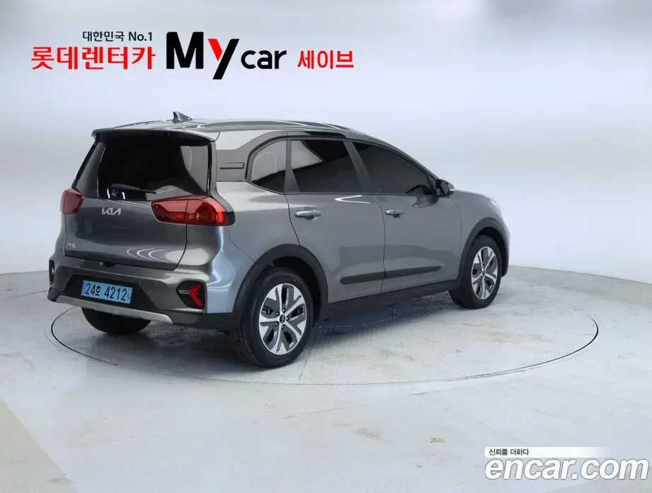 Kia Niro 2022 автомат (гидро), фото 5