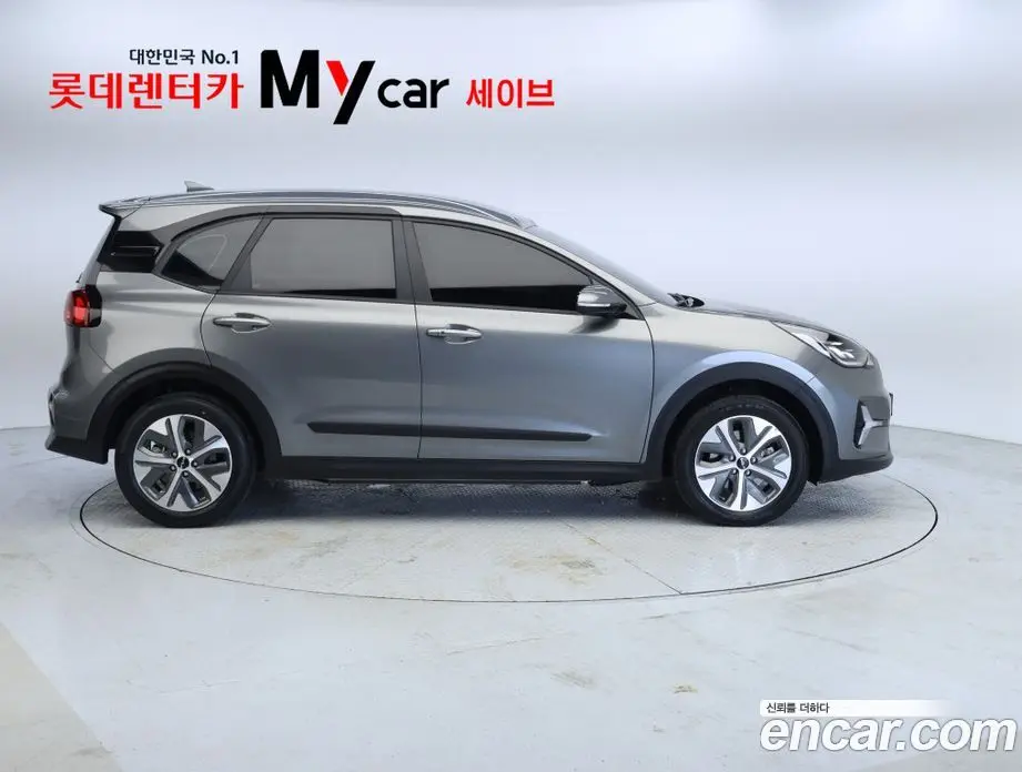 Kia Niro 2022 автомат (гидро), фото 6