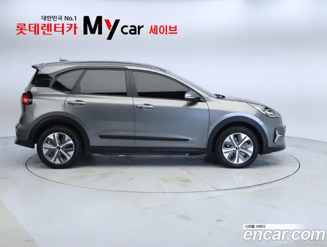 Kia Niro 2022 автомат (гидро), миниатюра 6