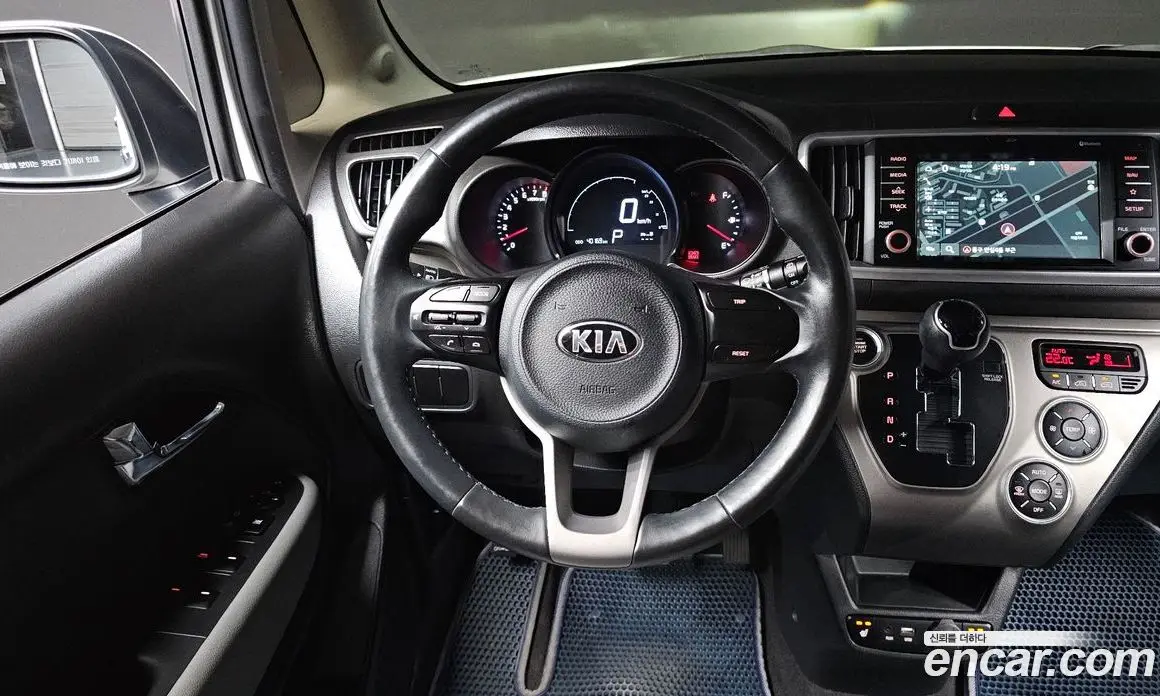 Kia Ray 2018 1.0 автомат (гидро), фото 13