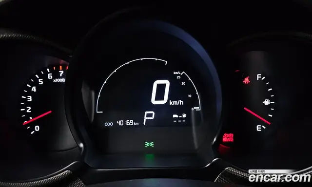 Kia Ray 2018 1.0 автомат (гидро), миниатюра 8