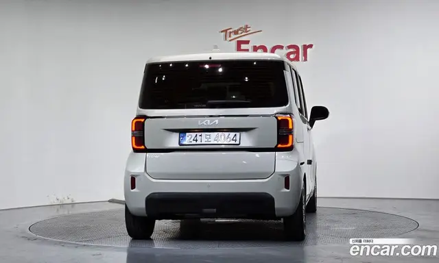 Kia Ray 2024 1.0 автомат (гидро), миниатюра 4 Kia Ray 2024 1.0 автомат (гидро), миниатюра 4