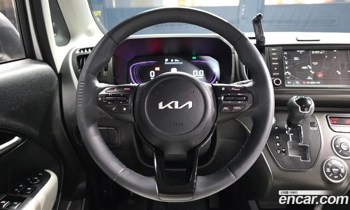 Kia Ray 2024 1.0 автомат (гидро), фото 19
