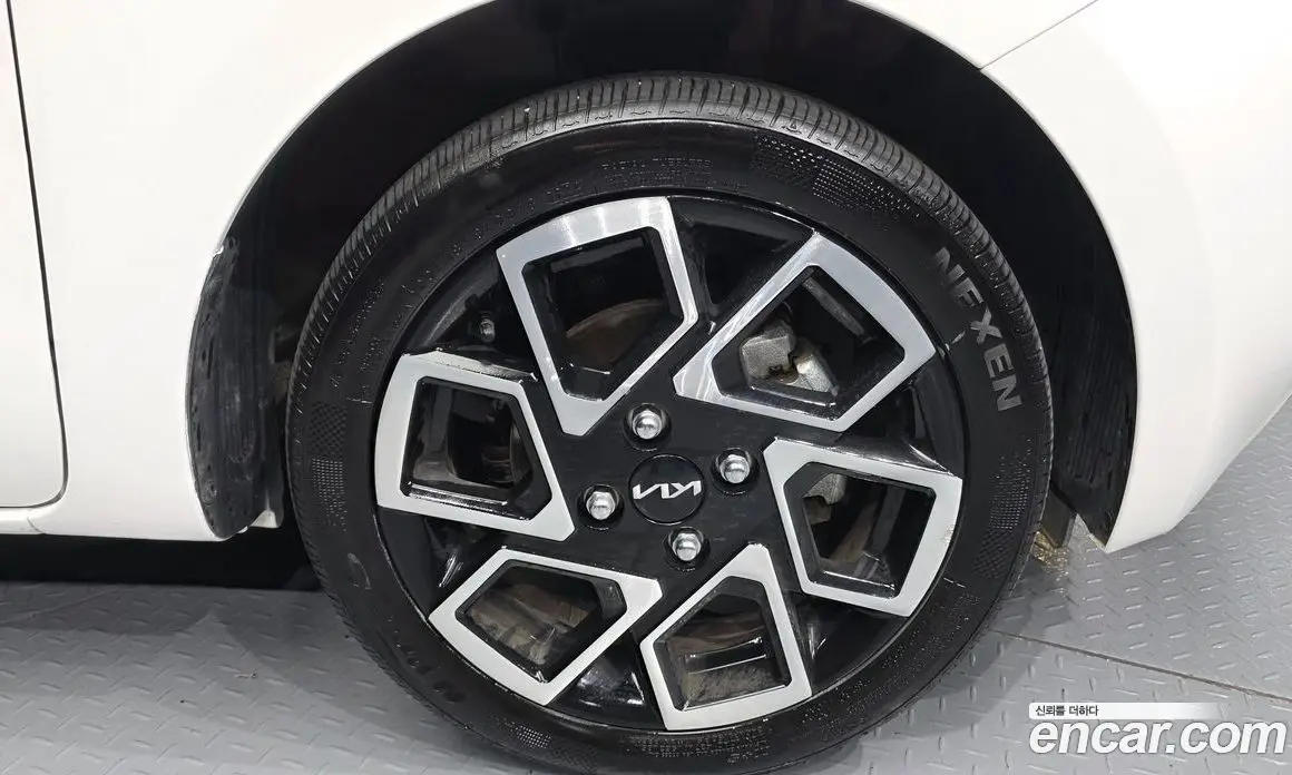 Kia Ray 2024 1.0 автомат (гидро), фото 7